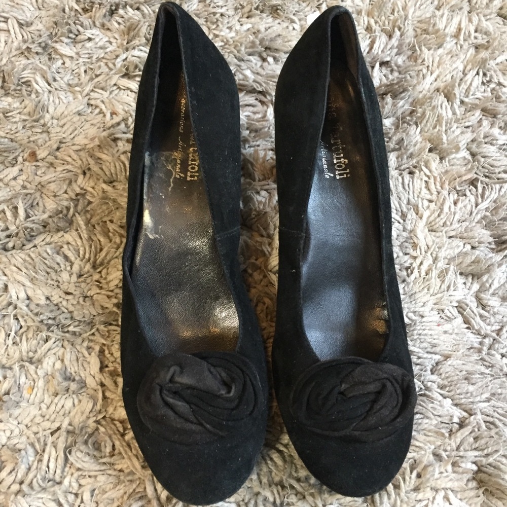 Sofia Tartufoli Size 11 Suede Round Toe Heel‎ Pump